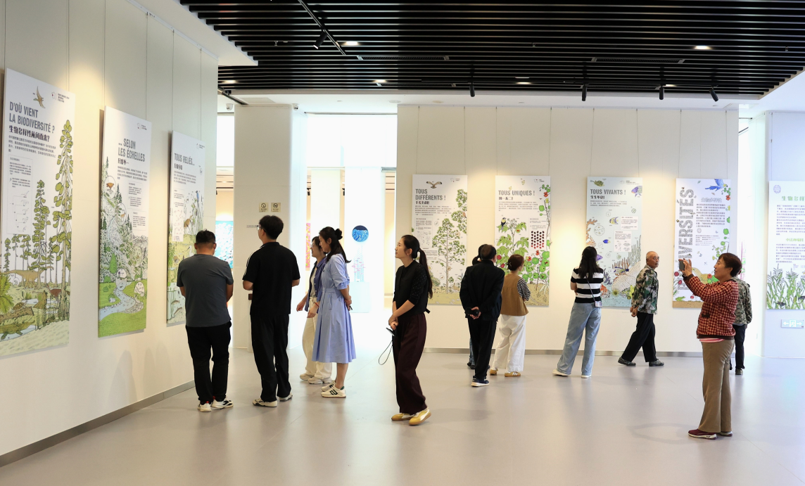中法生态合作再添亮点！《生物多样性》展览在临港区启幕