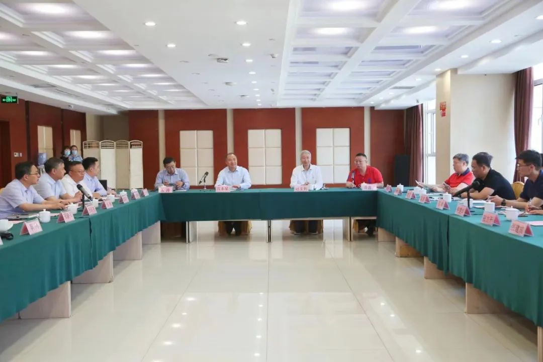 “青岛市商业联合会走进临港”招商推介会举行