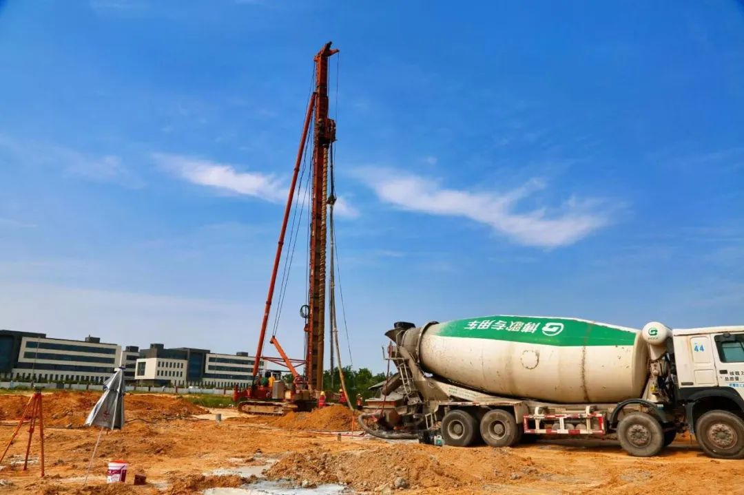 奋战当“夏”！临港区项目建设“加码提速”