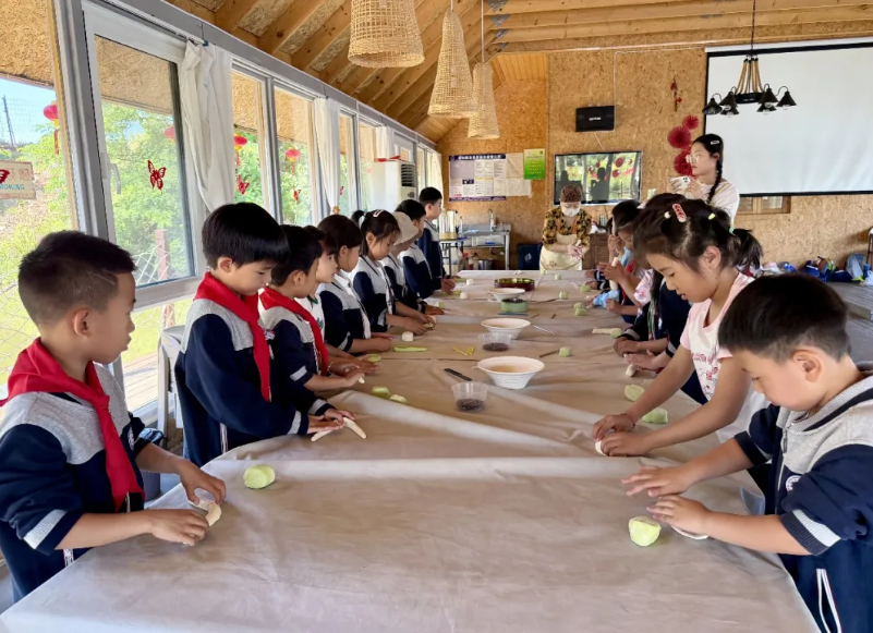 童趣赴田园 研学悟农耕
