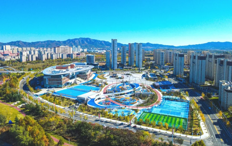 临港区人均体育场地4.7平方米让“健身自由”触手可及